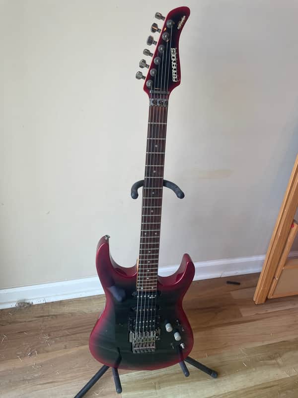 Fernandes Unknown 90s? - Pink exterior with black burst in center