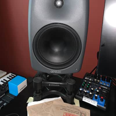 Genelec 8050B 8" Powered Nearfield Studio Monitor (Pair) 2013 - 2021 - Gray image 6