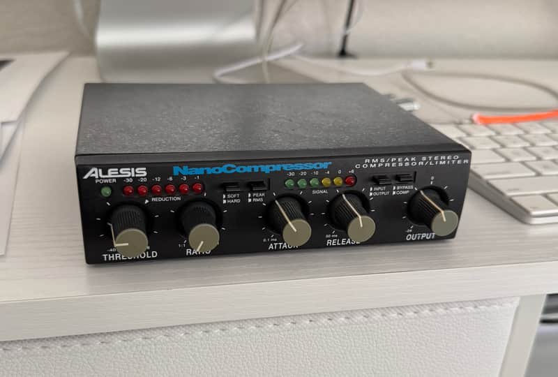 Alesis NanoCompressor | Reverb