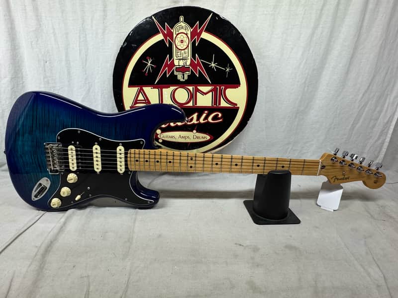 Fender Limited Edition Player Stratocaster HSS Plus Top Guitar 2021 - Blue Burst / Maple neck image 1