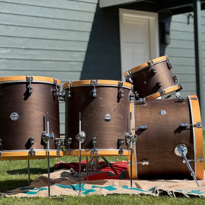 PDP PDCC2213TN Concept Classic Maple Series 13/16/18/22" with 14 inch snare - Walnut Stain with Natural Hoops image 20