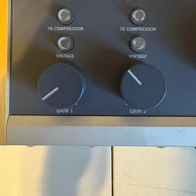 Universal Audio Volt 276 USB-C Audio Interface 2021 - Present - Tan / Gray image 2
