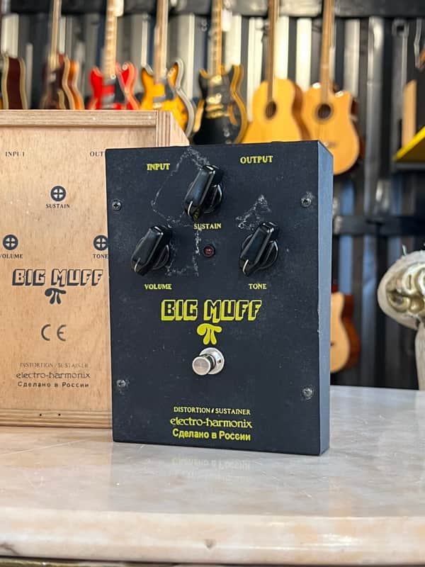 Electro-Harmonix Black Russian Big Muff Pi | Reverb Finland
