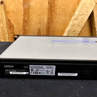 Linksys SRW2016 16-Port 10/100/1000 Gigabit Switch image 6