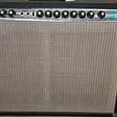 Fender Twin Reverb 2-Channel 135-Watt 2x12" Guitar Combo 1977 Silverface