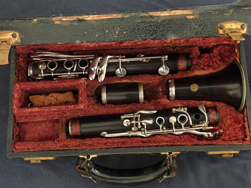 C.G. Conn 444N