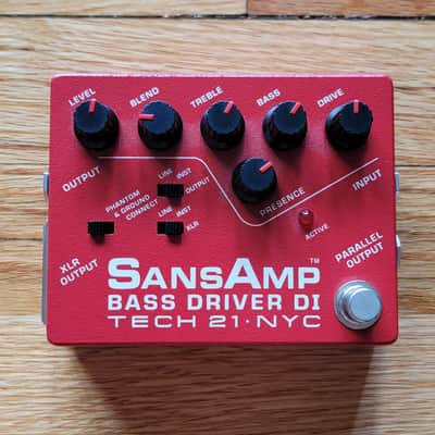 Tech 21 Sansamp Bass Driver & DI Vermillion Red Limited Edition