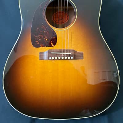 2005 Gibson Historic Collection Lefty J-45 Vintage Sunburst image 1
