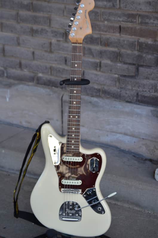 Fender American Professional Jaguar with Rosewood Fretboard 2017 - 2019 - Olympic White