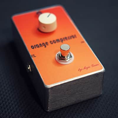 Orange Compressor Effect Pedal By Mojo Gear /Dan Armstrong's orange squeezer clone/vintage image 3
