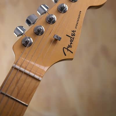 Fender American Elite Stratocaster Electric Guitar in Ocean Turquoise Metallic image 5