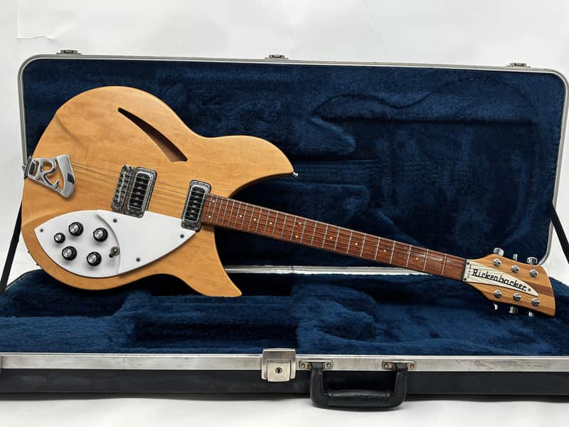 Rickenbacker 330 2001 - Mapleglo w/ Original Case image 1
