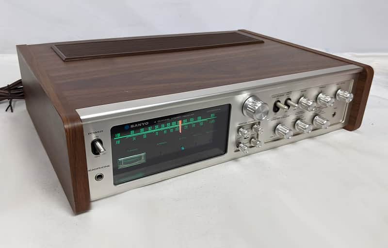 Sanyo DCX 3000 KA (1974-1977) Quadraphonic Receiver Amplifier image 1