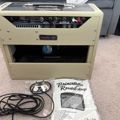 Fender '65 Princeton Reverb Reissue "Blonde Wheat" FSR Limited Edition 12-Watt 1x10" Guitar Combo 2021 - Blonde / Wheat image 4