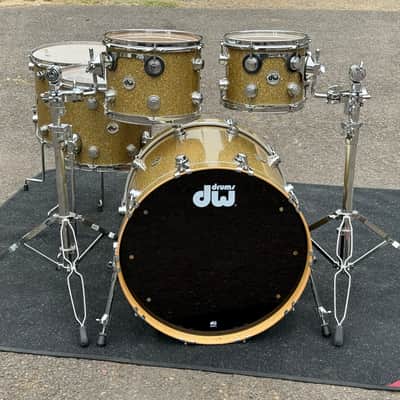 DW Collector’s Maple SSC Gold Glass 5 Piece Drum Set image 11