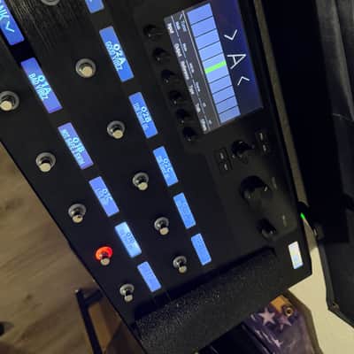 **READ DESCRIPTION** Line 6 Helix Floor 2015 - Present - Black image 4
