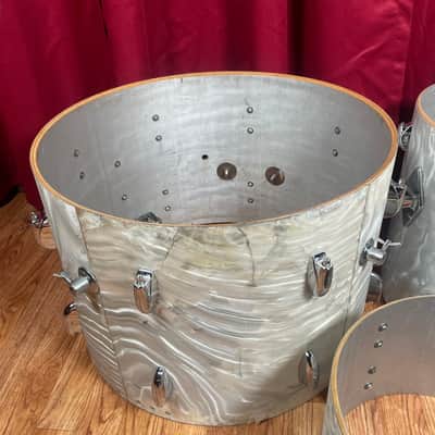 1960s Gretsch Progressive Jazz Drum Set Silver (White) Satin Flame 20/12/14 w/ Snare image 24