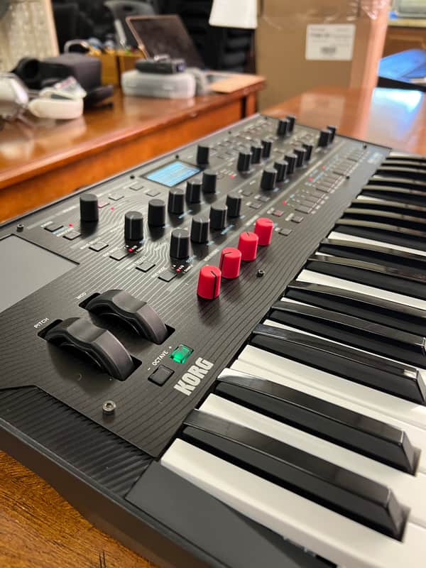 Korg Modwave 37-Key Wavetable Synthesizer 2021 - Present - Black image 1