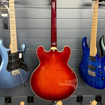 The Heritage H-535 (#S12803) - Dark Cherry Sunburst image 4