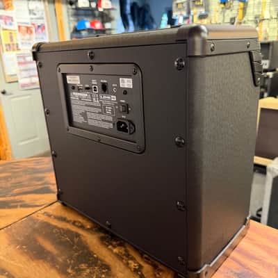Line 6 Spider V 30 MkII 30-Watt 1x8" Digital Modeling Guitar Combo 2019 - 2021 - Black image 3