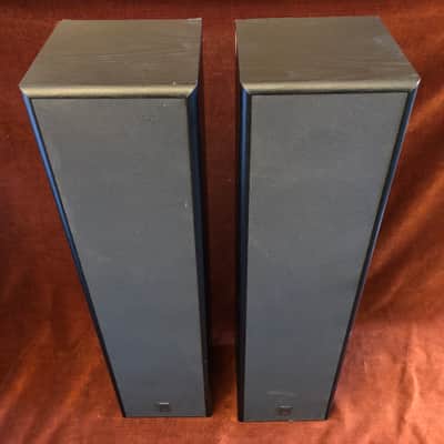 JBL JBL900 100W Floorstanding Tower Speakers Pair image 1