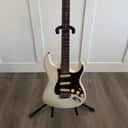 Fender American Ultra Stratocaster with Rosewood Fretboard 2019 - 2025 - Arctic Pearl