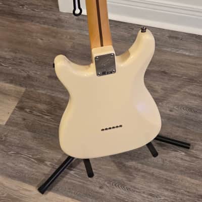 Fender Player Lead III w/ new Fender gig bag image 13