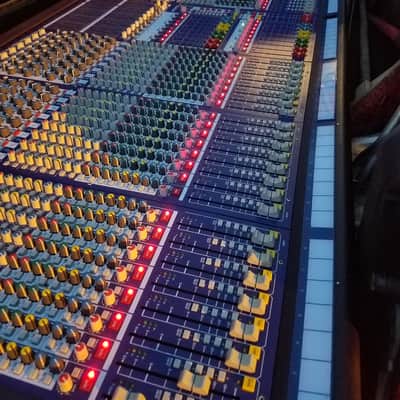 Midas Siena 48- Channel Sound Reinforcement Mixing Console w/ Case! image 4