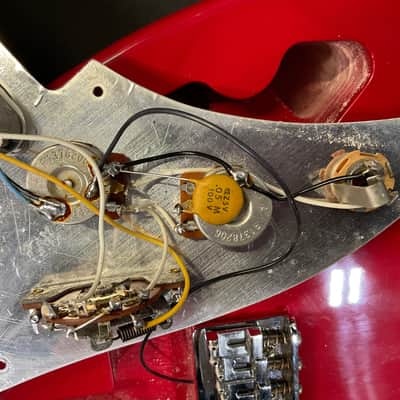 Fender Bullet Deluxe S2 1983 Vintage Dakota Red USA w/ OHSC image 13