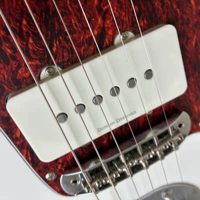 Squier Vintage Modified Jazzmaster with Laurel Fretboard 2018 - 2019 - Olympic White electric guitar tortoise image 12