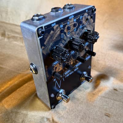 Maneco Labs Small Nimbus Texture Synthesizer Pedal image 7