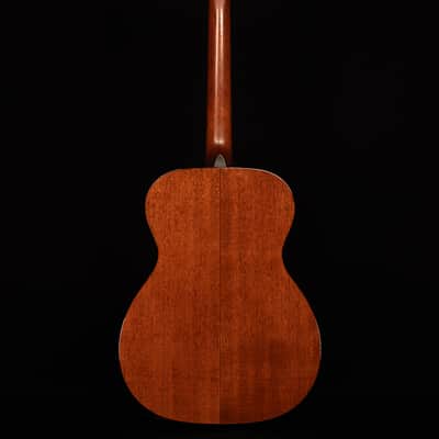 Martin 000-18 Standard, 2014 - USED image 7