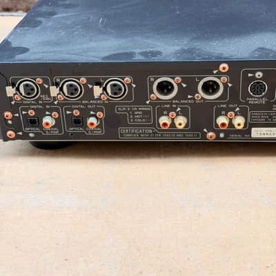 HHB PROFESSIONAL COMPACT DISC RECORDER -CDR 850 image 10
