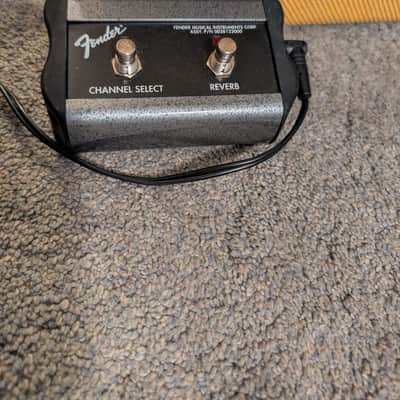 Fender Blues Deluxe Reissue 2-Channel 40-Watt 1x12" Guitar Combo 2005 - Present - Tweed image 7
