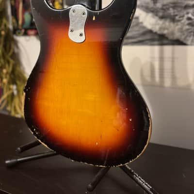 Mosrite Ventures 1964 - Sunburst image 9
