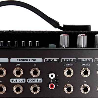 Behringer Ultratone KXD15 600-Watt 15" Keyboard Amp 220 V. image 7
