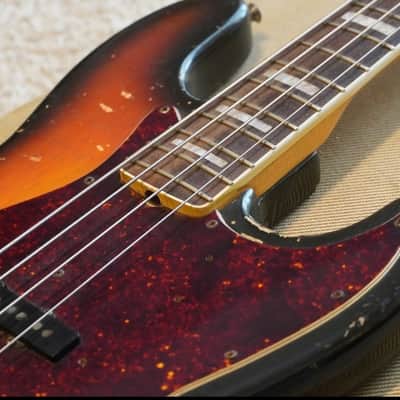 Fender Jazz Bass 1968 Sunburst image 4