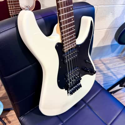 🔥2017🔥 Schecter Sun Valley Super Shredder FR~ Gloss White~ Floyd Rose! image 3