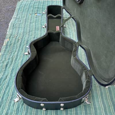 Collings OM / 000 Arched-Top Hardshell Case by TKL – OEM Case for OM/000 – Excellent Condition image 11