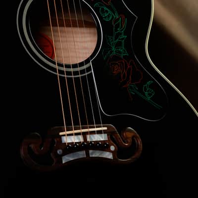 2005 Gibson SJ-200 Rose Custom Acoustic Guitar Black J-200 image 5