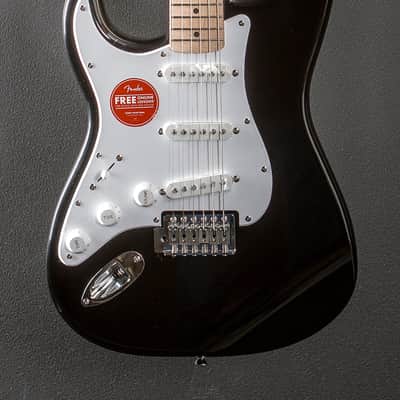 Squier Sonic Stratocaster Left Hand - Black w/Maple image 2