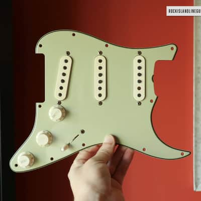 *Rare* Fender Custom Shop Hand-Wound Josefina '69 '65 '60 Stratocaster Pickups -  Loaded Nitrate Celluloid Pickguard image 6