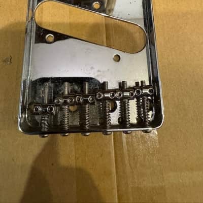 Tele bridge plate with saddles image 1