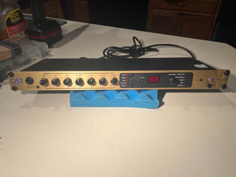 ART Applied Research and Technology DST 4 Studio Guitar tube Pre-amp and effects processor + rack mount bolts & washers. image 1