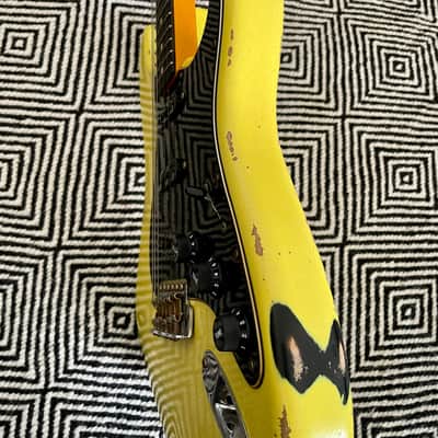 Fender Custom Shop '63 Stratocaster / Graffiti Yellow over Black Relic / Musikhaus Hermann MBD image 8