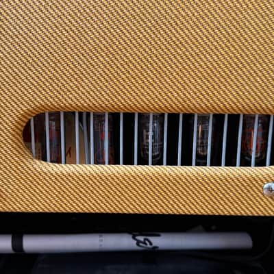Fender Blues junior lacquered tweed LTD 15W 2019 image 4