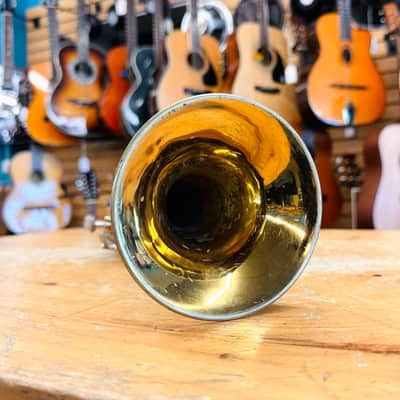 Getzen 300 Series Bb Trumpet w/Case image 6