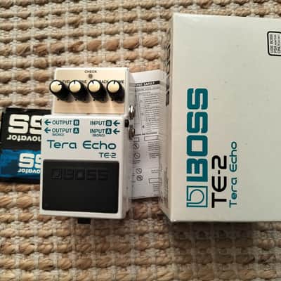 Boss TE-2 Tera Echo 2013 - Present - White image 1