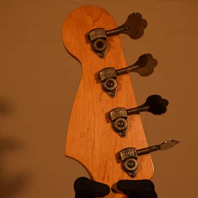 Atkinson P Bass 2012 Sunburst image 16