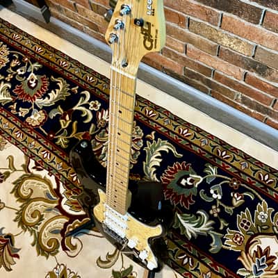 G&L USA Legacy SSS Gloss Black with HSC image 6